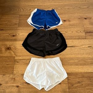 Nike Youth Girls Running Shorts - size medium